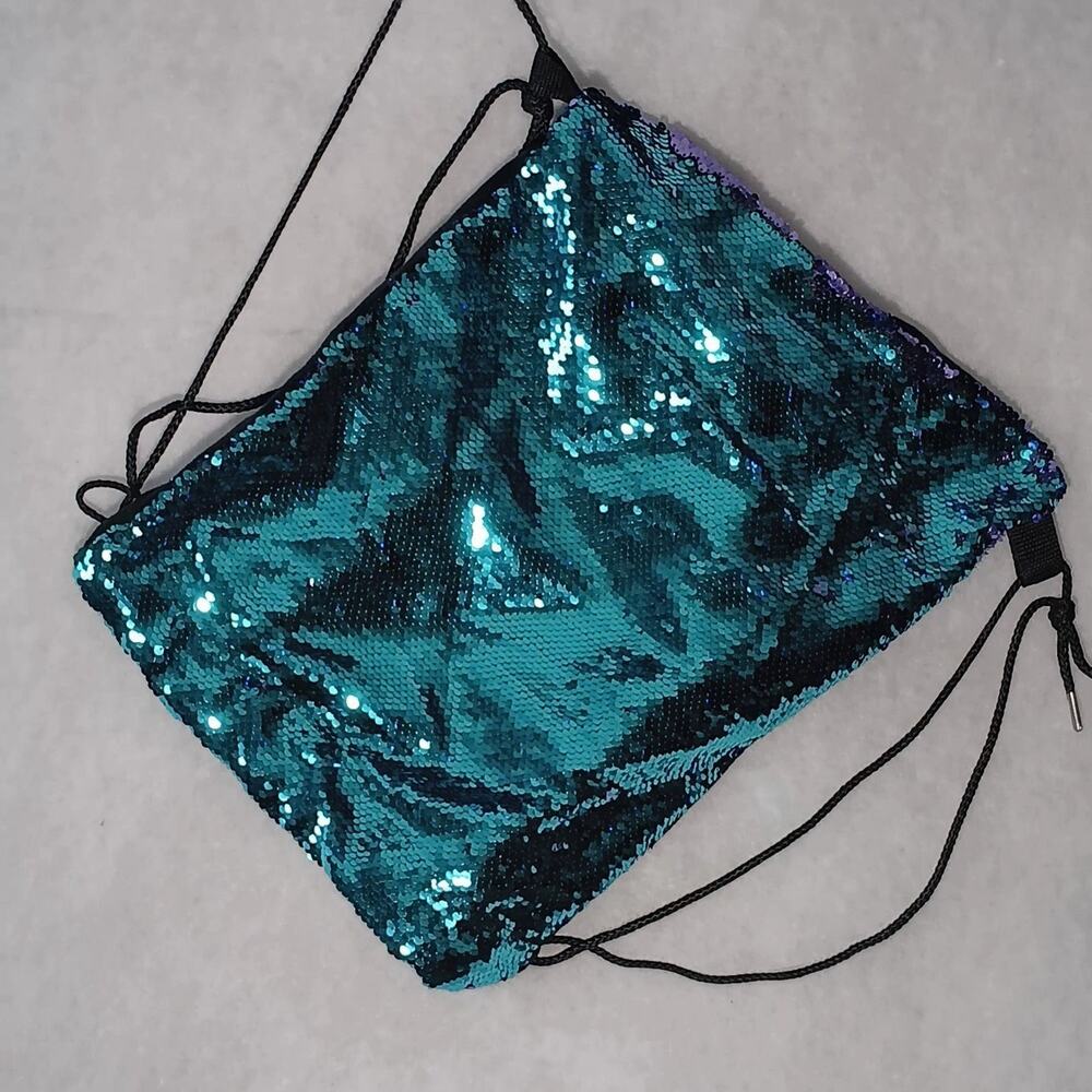 Color-flip Sequin Drawstring Backpack Changing Turquoise/Purple - Picture 4 of 6